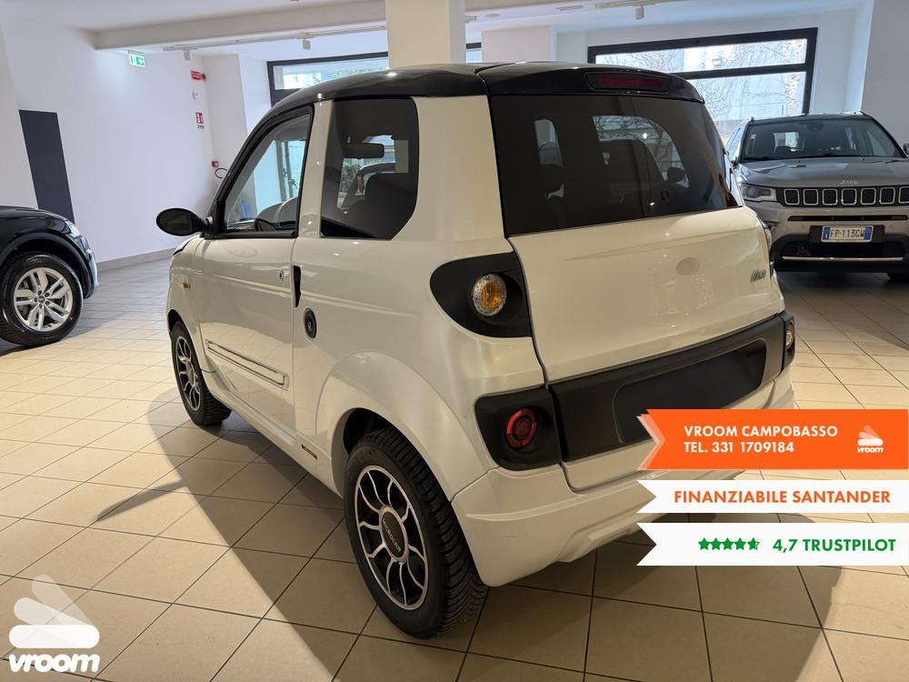 MICROCAR MGO 4 MGO 4 Dynamic + Plus