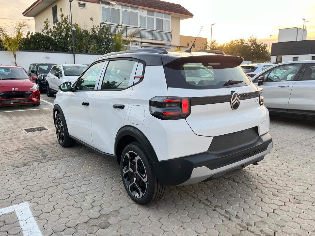Citroen C3 Hybrid 110 e-DCS6 Plus Automatic Km0