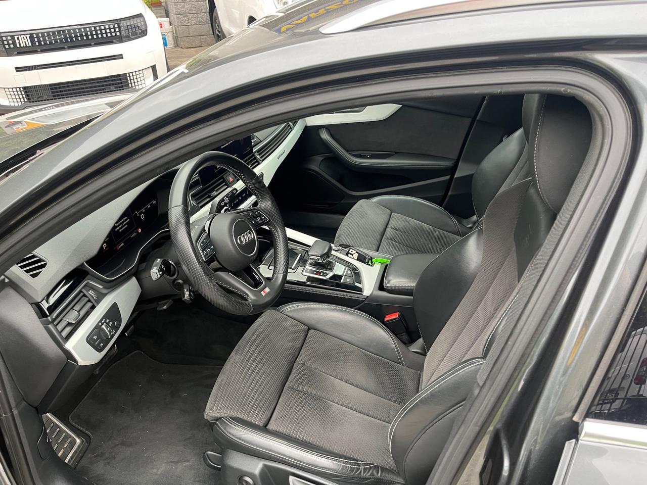 Audi A4 Avant 40 TDI quattro S tronic line edition