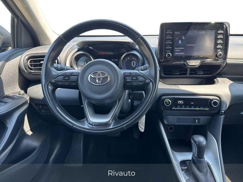 Toyota Yaris Hybrid Trend MY22