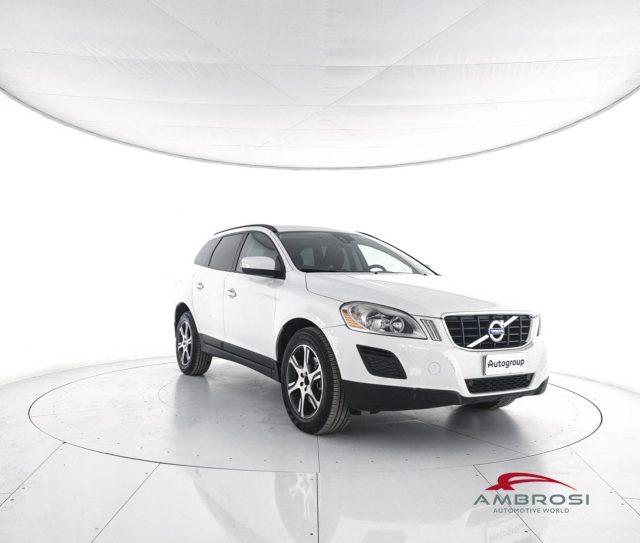 VOLVO XC60 D3 Geartronic Momentum - PER OPERATORI DEL SETTORE