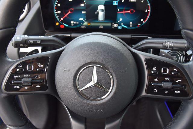 MERCEDES-BENZ B 200 d Automatic Premium *Sedili risc., Luci ambiente*