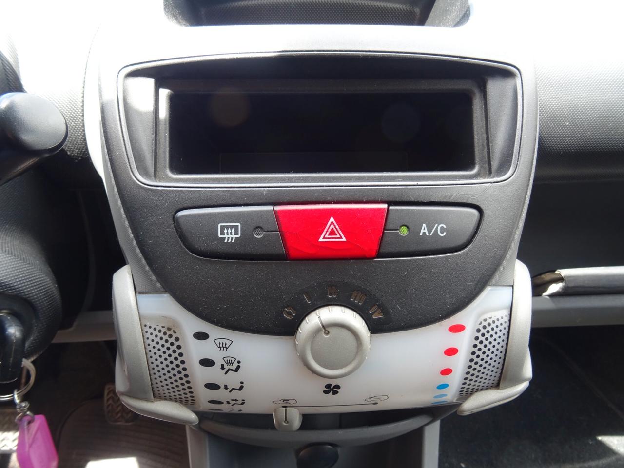 Peugeot 107 1.0 68CV 5p. OK NEOPATENTATI