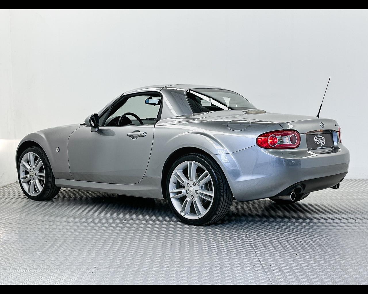MAZDA MX-5 1.8 Center-Line Roadster Coupe