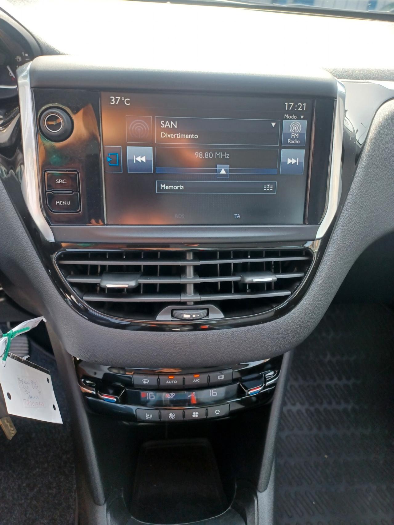 Peugeot 208 1.6 e-HDI 5 porte Allure ANNO 2015