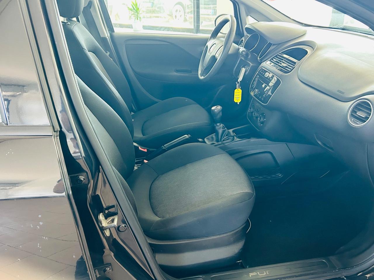 Fiat Punto 1.3 MJT II 75 CV 5 porte Street