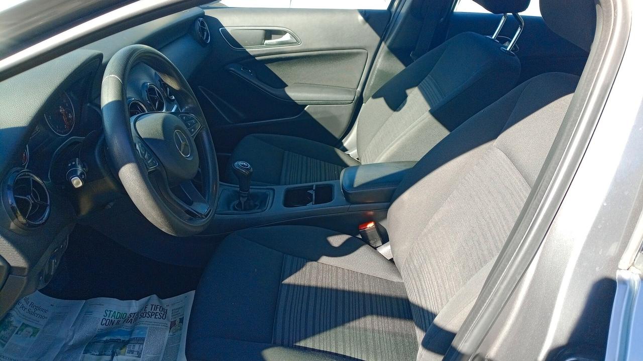 Mercedes-benz A 160 d 90 CV per neopatentati