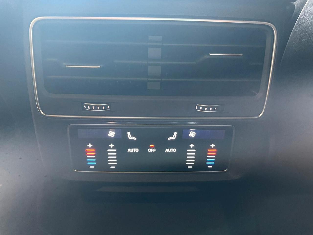 Audi RS Q8 40 TFSI Quattro Tiptronic