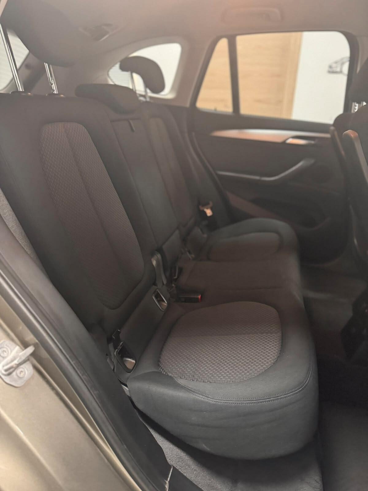 Bmw X1 sDrive18d Business