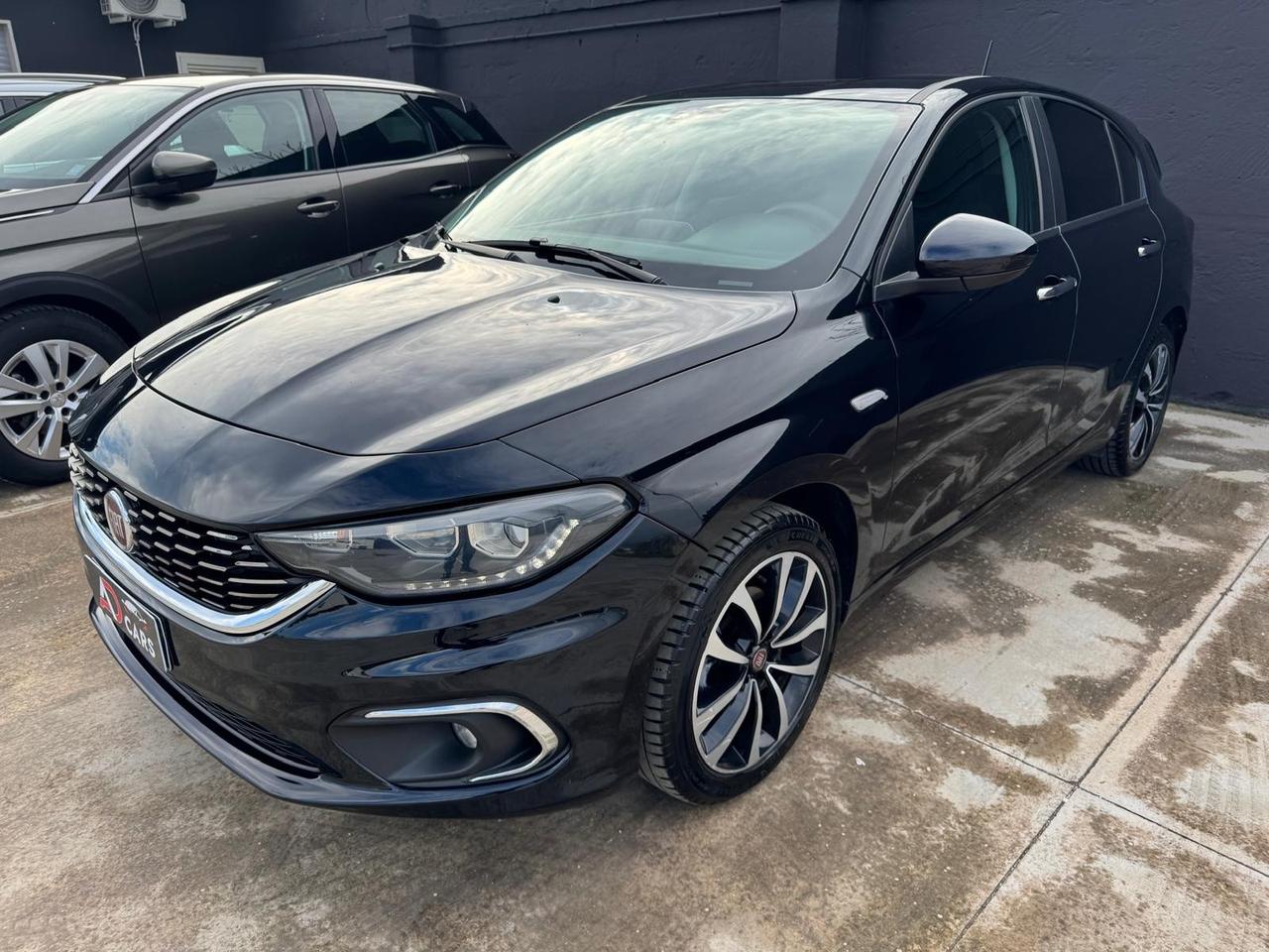 Fiat Tipo 1.6 Mjt S&S DCT 5 porte Lounge navi park Cruise led