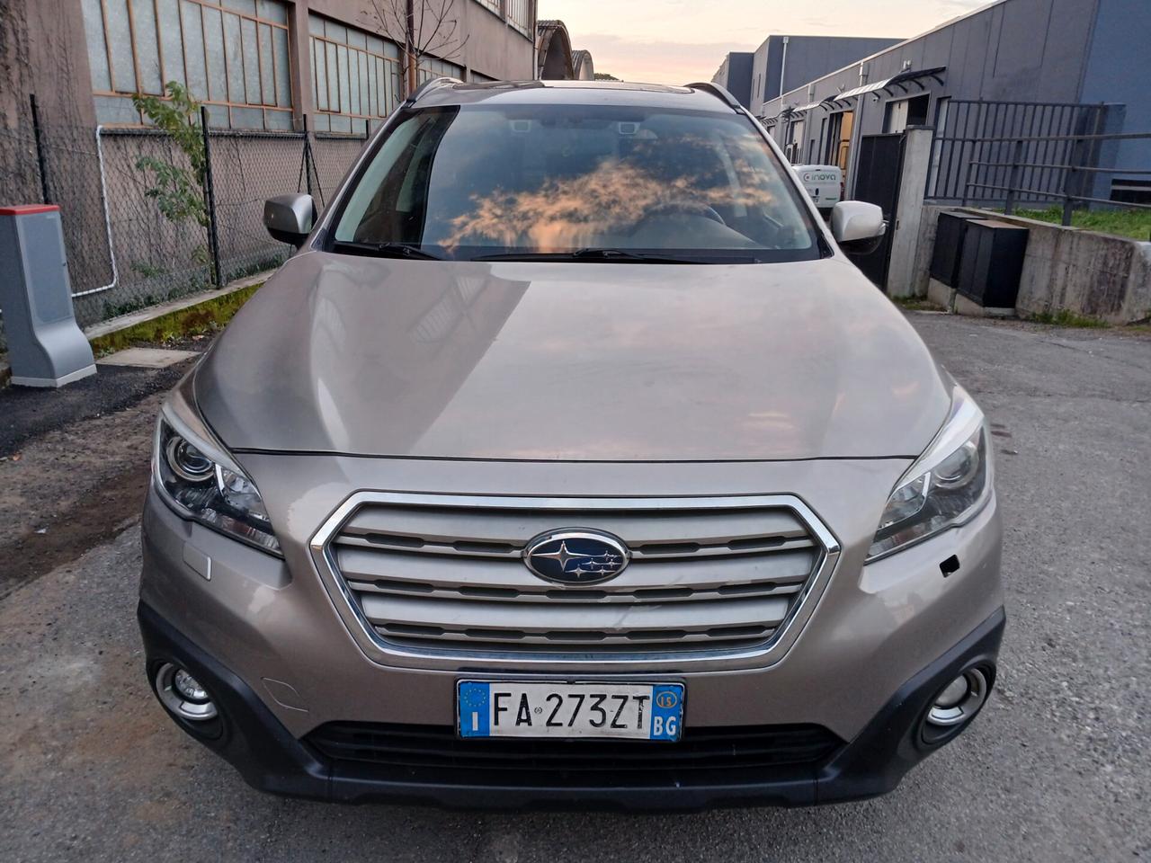 Subaru OUTBACK 2.0d-S Lineartronic Unlimited