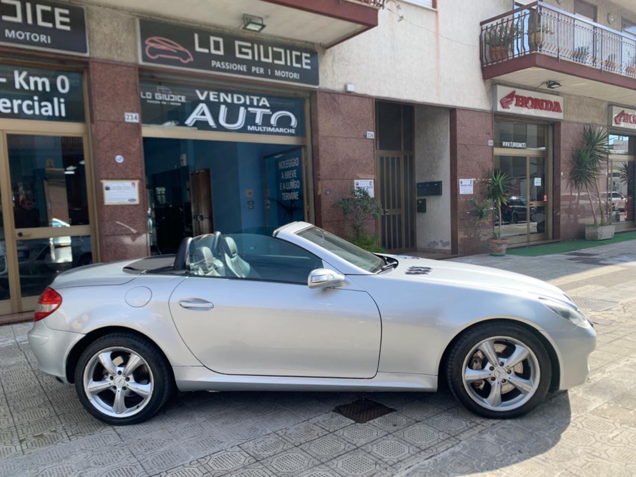 Mercedes-benz SLK 350 tua a 179€ al mese