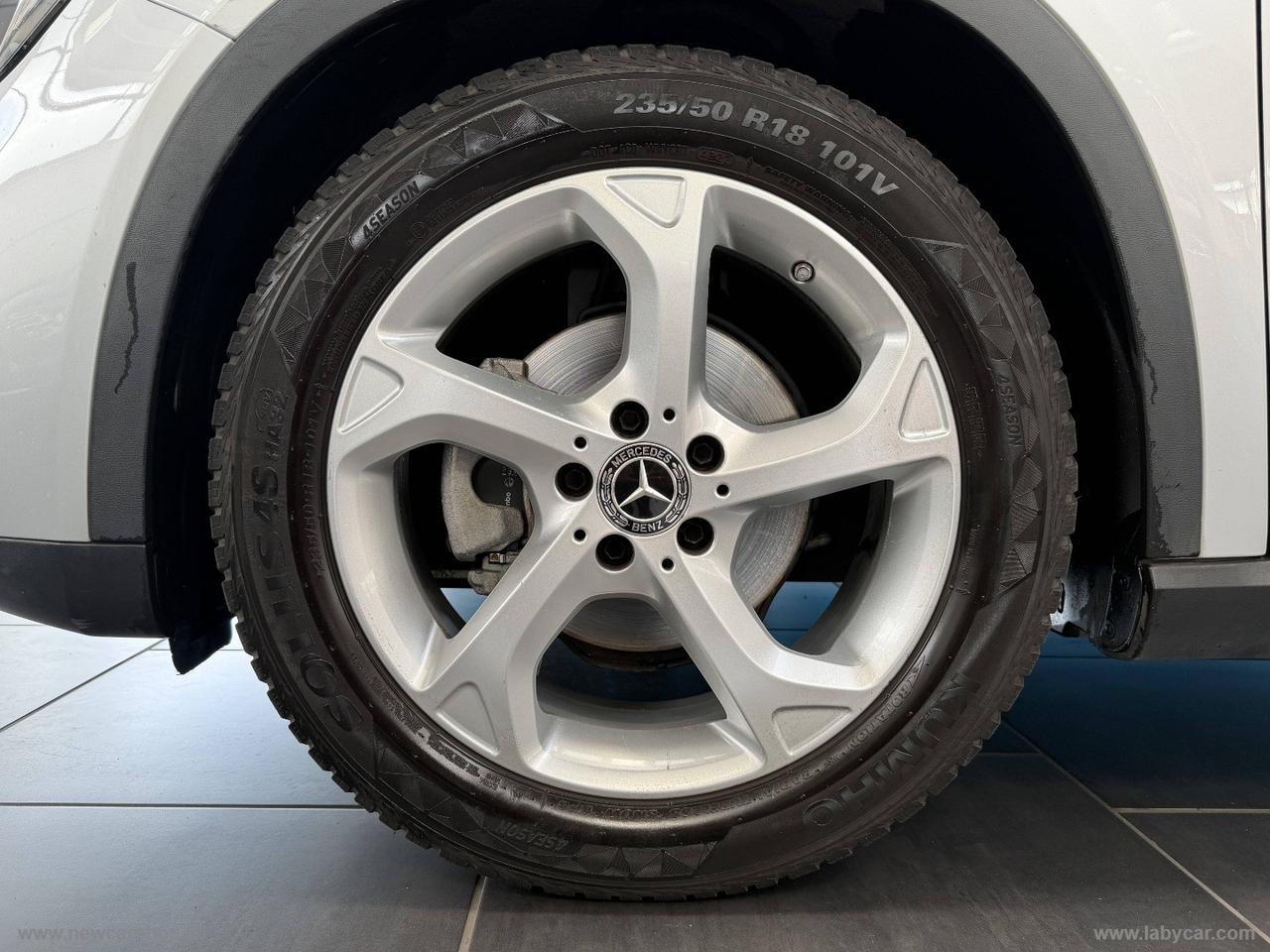 MERCEDES-BENZ GLA 180 Business