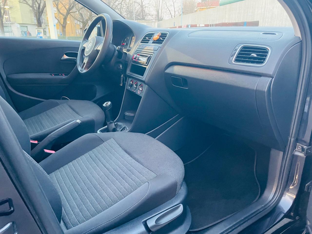 Volkswagen Touran 1.6 TDI bluemotion