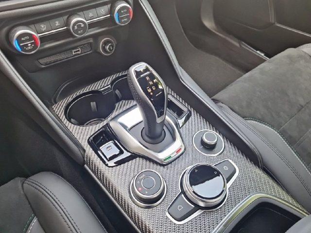 ALFA ROMEO Giulia 2.9 V6 Bi-Turbo AT8 Quadrifoglio
