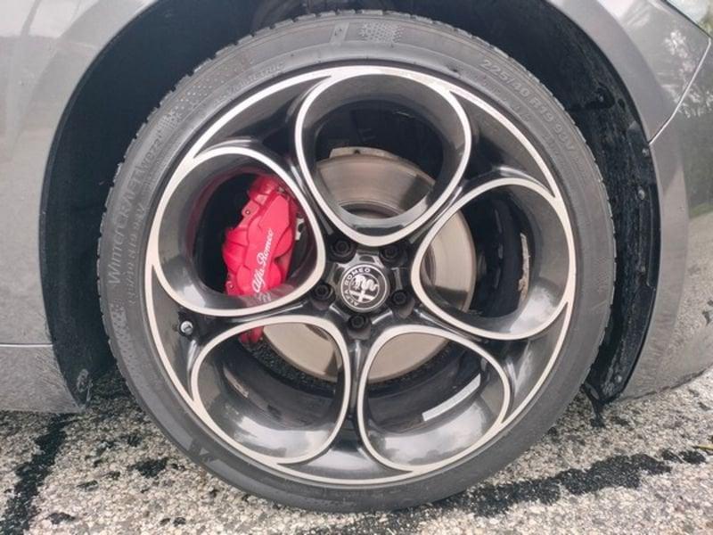 Alfa Romeo Giulia Giulia 2.2 Turbodiesel 210 CV AT8 AWD Q4 Veloce