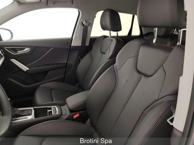 Audi Q2 Q2 35 TFSI Identity Black