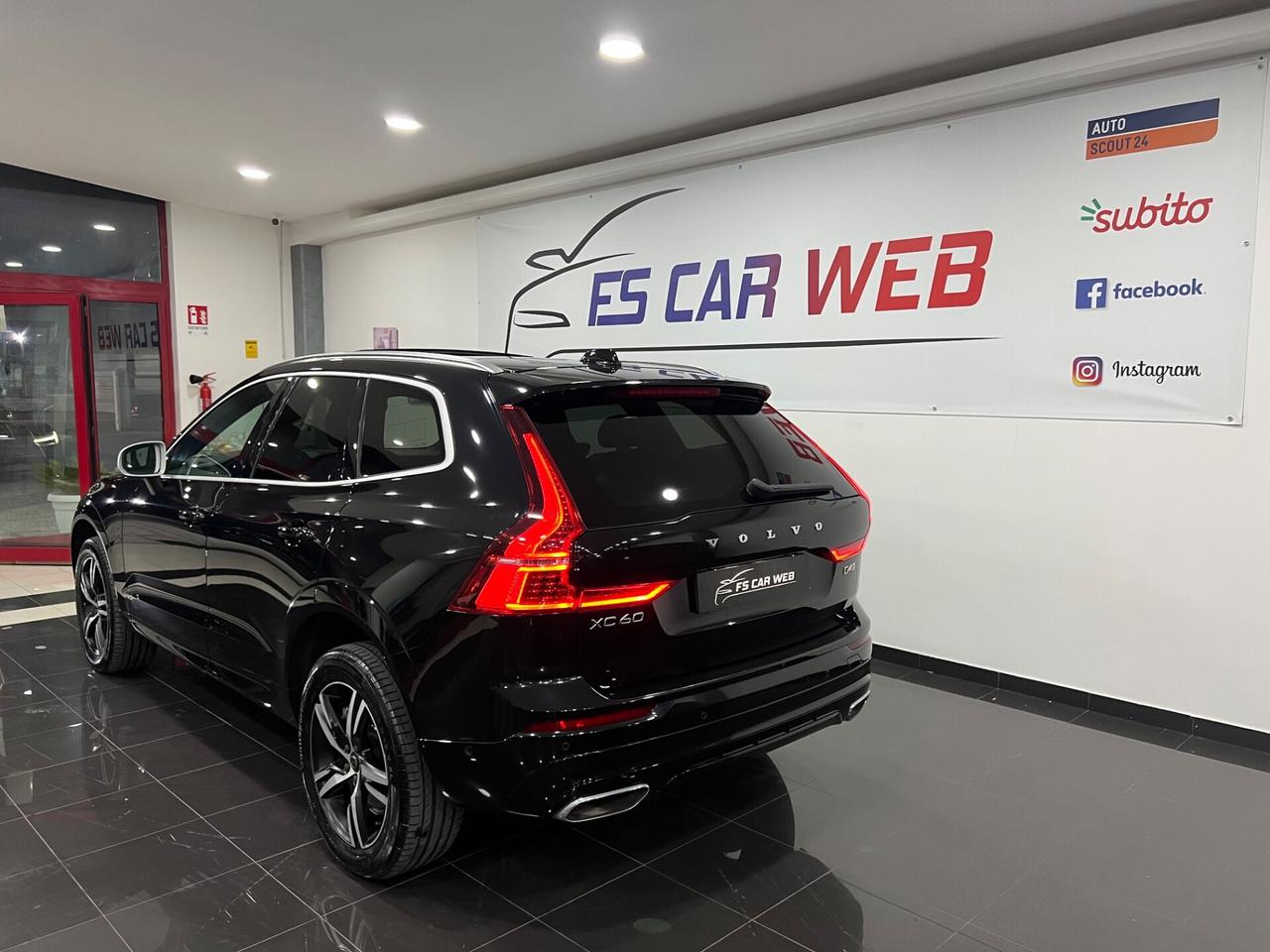Volvo XC60 2.0 d4 R-Design awd geartronic 190 cv