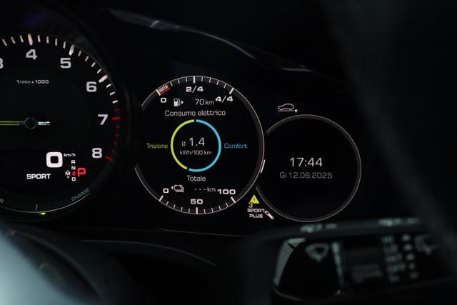 PORSCHE Cayenne 3.0 V6 E-Hybrid