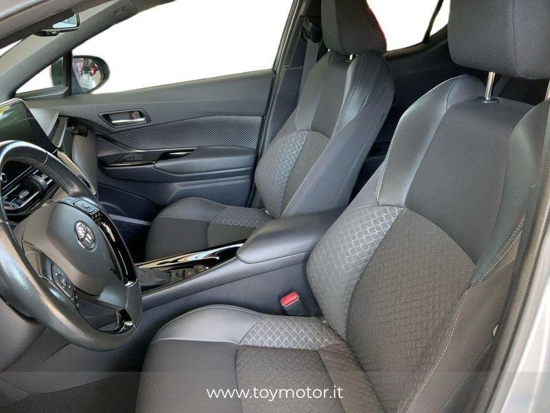 Toyota C-HR (2016-2023) 1.8 Hybrid E-CVT Trend