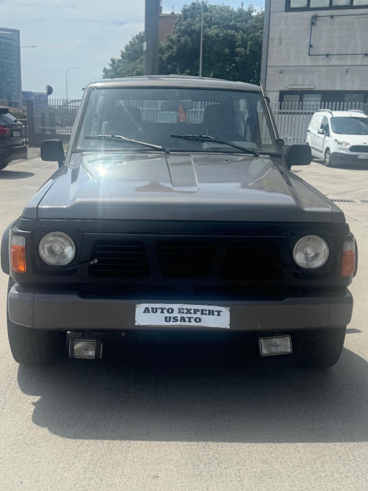 Nissan Patrol GR 2.8 TD intercoller 5posti
