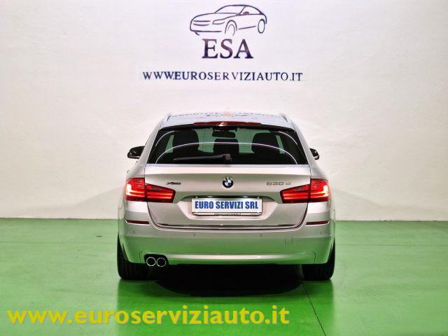 BMW 530 d xDrive 249CV Touring Luxury