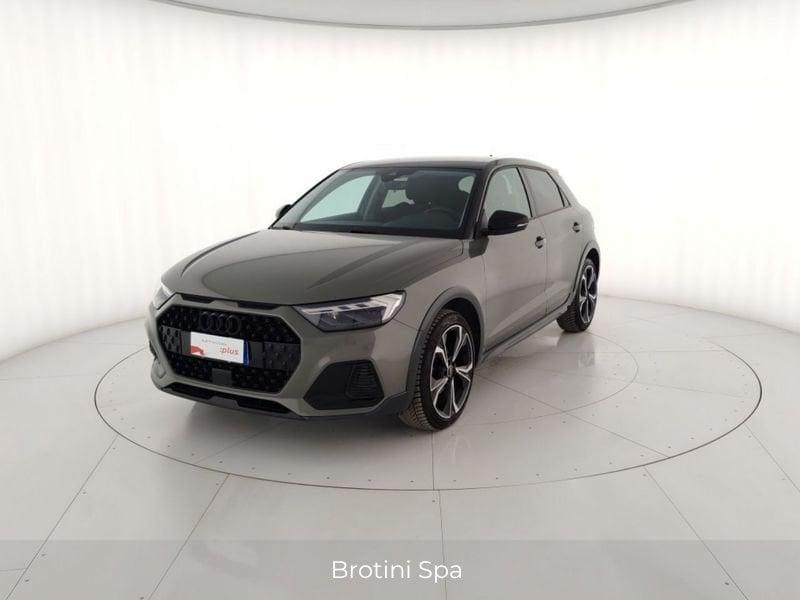 Audi A1 Sportback 30 TSI S Tronic Allstreet Identity Coontrast