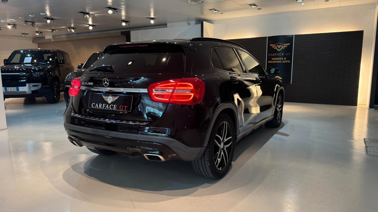 MERCEDES-BENZ GLA 200 1.6 B 156CV - 2015
