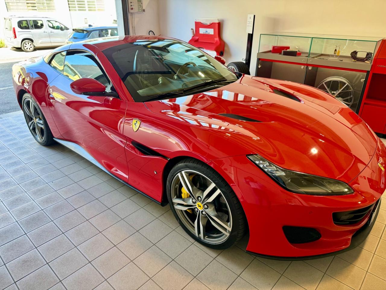 FERRARI PORTOFINO 3.9 V8 600 CV 2019 (PERMUTO)