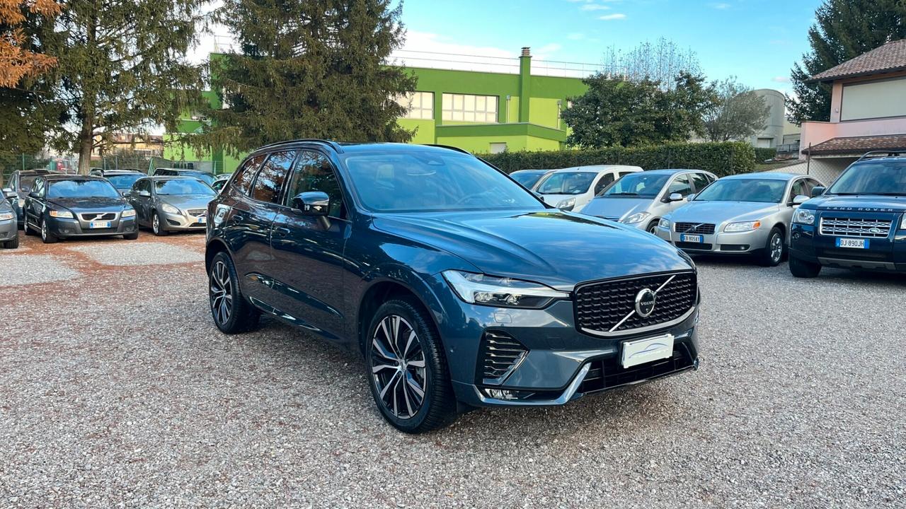 Volvo XC 60 XC60 B4 (d) AWD automatico Ultimate Dark