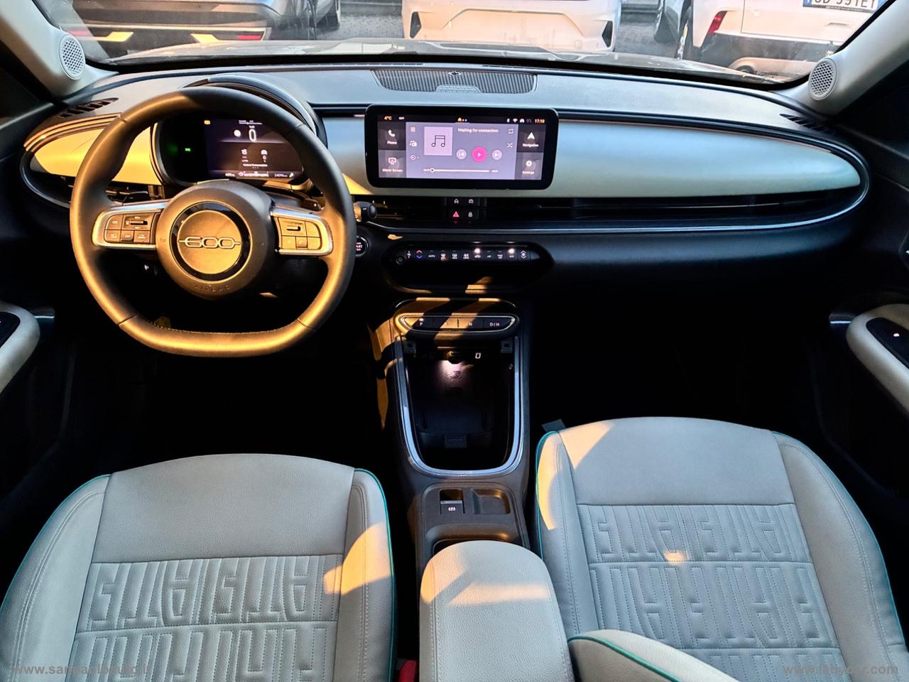 FIAT 600 Hybrid 110 CV DCT MHEV La Prima