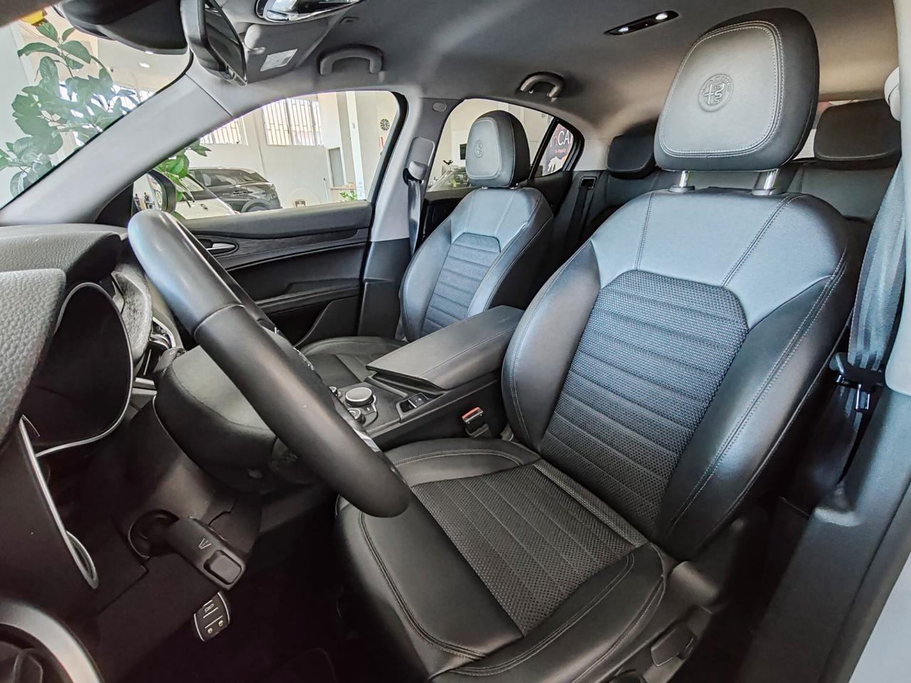 Alfa Romeo Stelvio 2.2 Turbodiesel 210 CV AT8 Q4 Executive 2019