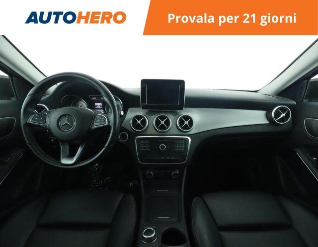 MERCEDES-BENZ GLA 180 d Automatic Sport