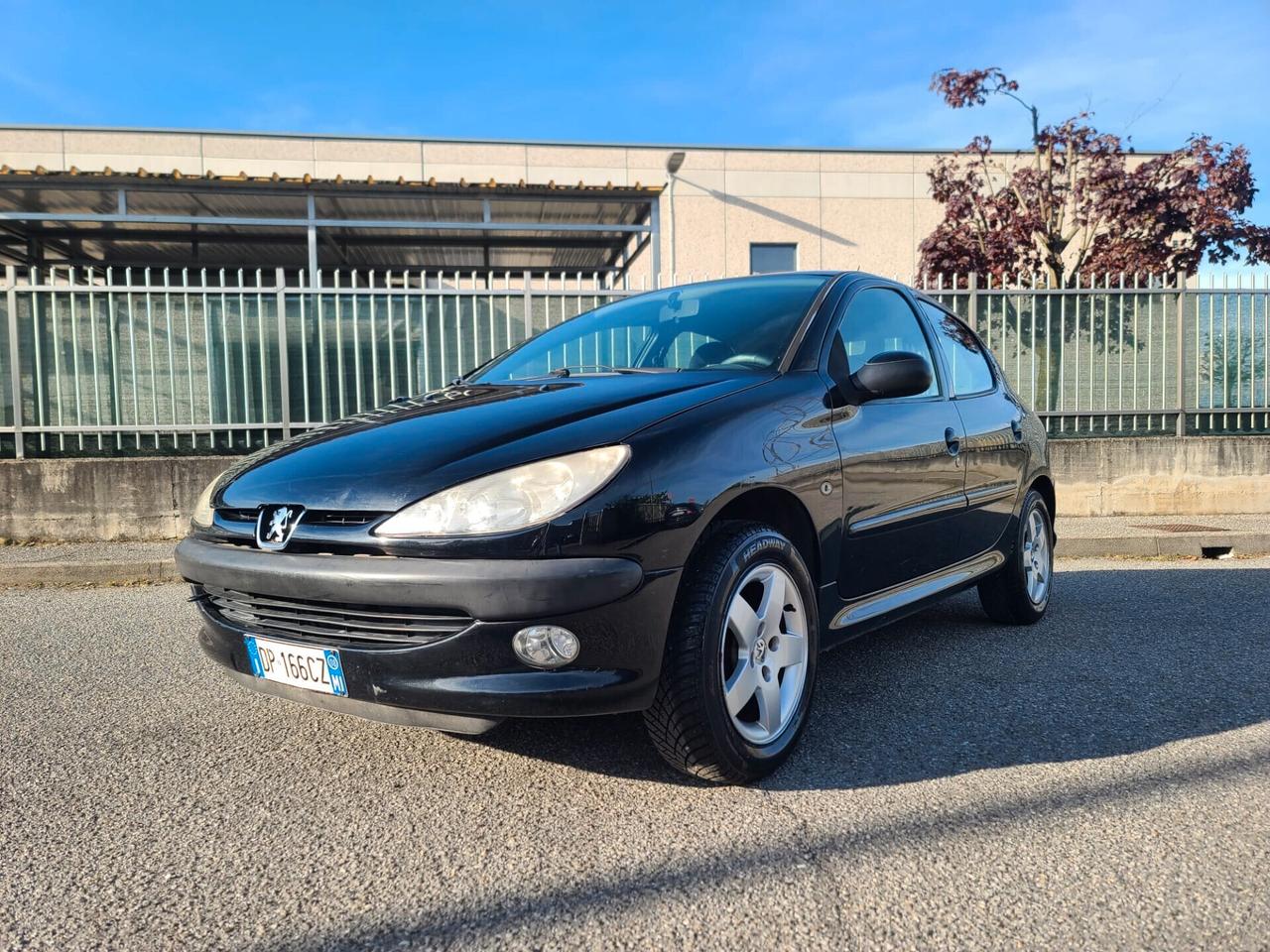 Peugeot 206 1.4 5p X NEOPATENTATI