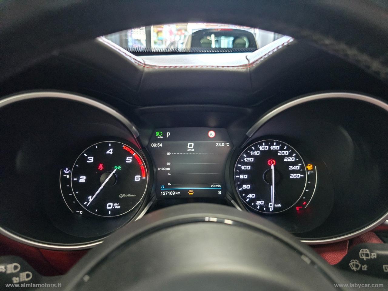 ALFA ROMEO Stelvio 2.2 T.diesel 210 CV AT8 Q4 Ti