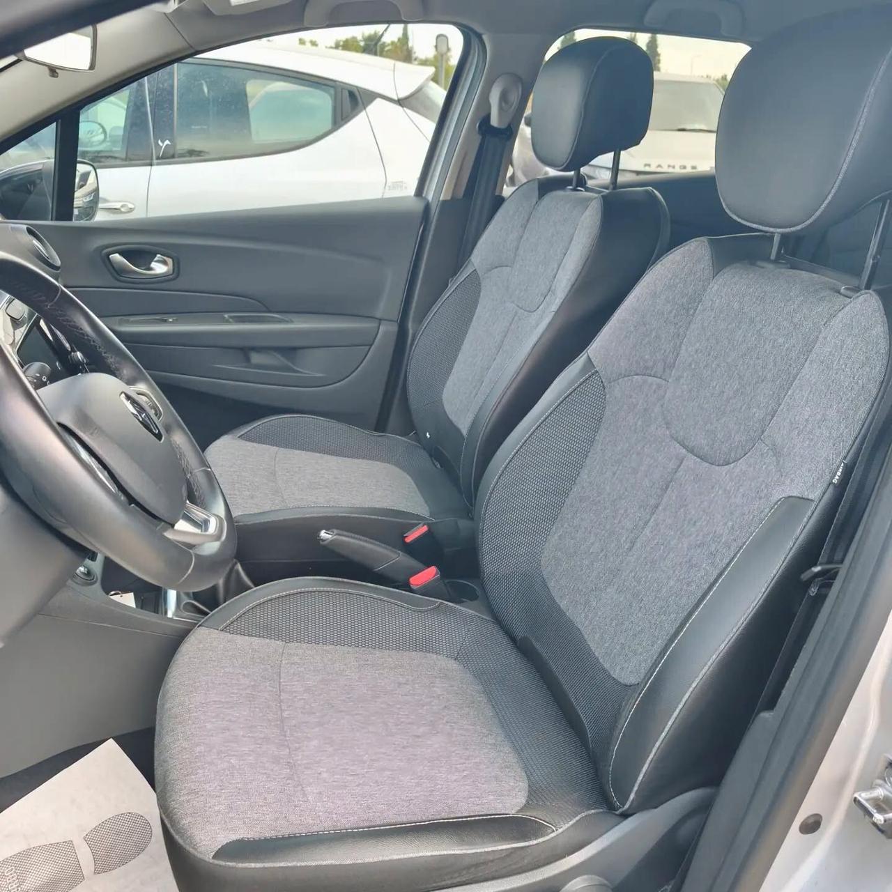 Renault Captur 110 CV UNICPROPRIET STRAFULL
