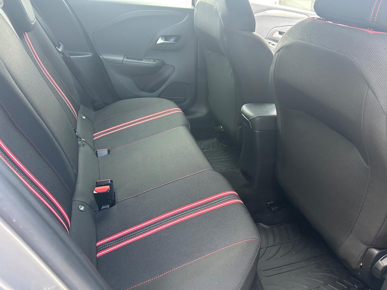 Opel Corsa 1.5 D 100 CV GS Line