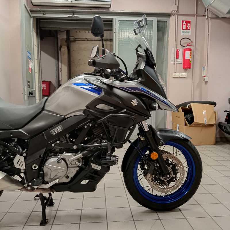 Suzuki V-Strom 650XT - 2021
