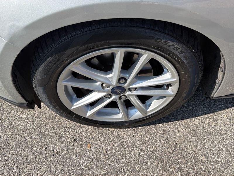 Ford Focus Focus 5p 1.5 tdci Titanium Business s&s 120cv powershift