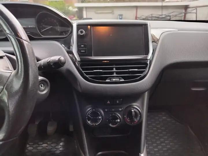 Peugeot 2008 BlueHDi 100 Active