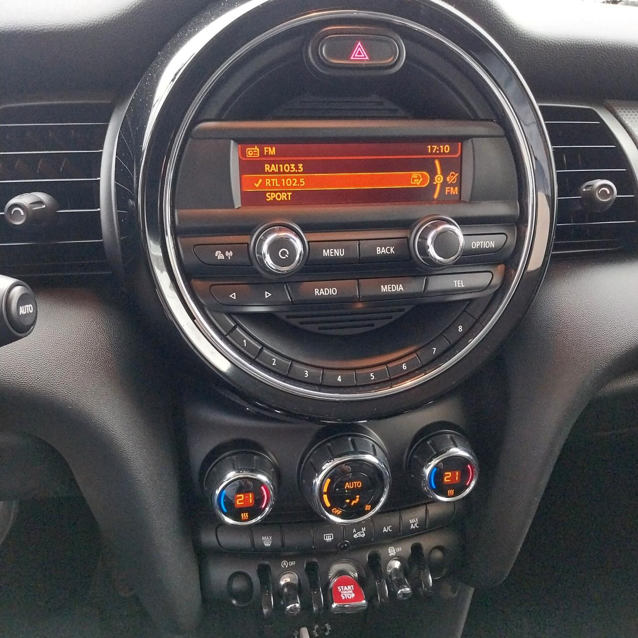 Mini Cooper D Coupe Mini 1.5 Cooper D 3 porte