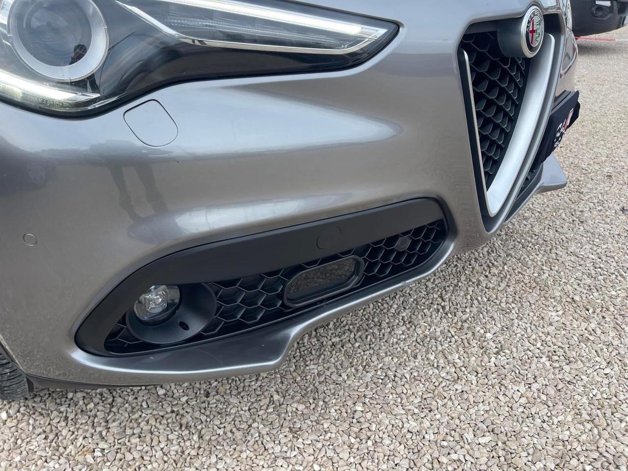 Alfa Romeo Stelvio Executive AT8 Q4 2.2 TurboDiesel 210cv