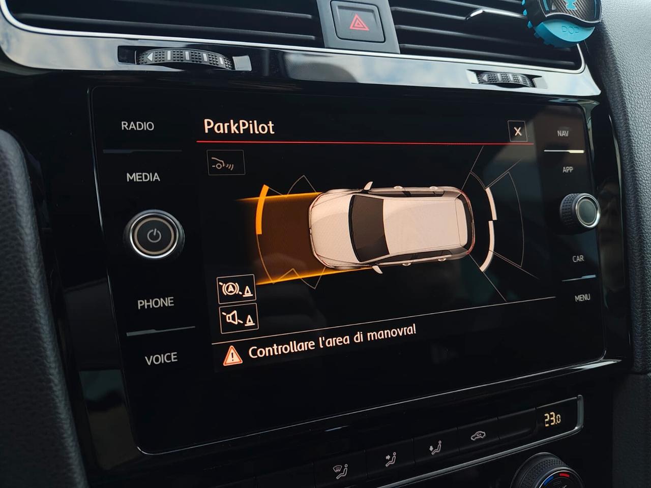 Volkswagen Golf GTI Performance 245CV DSG