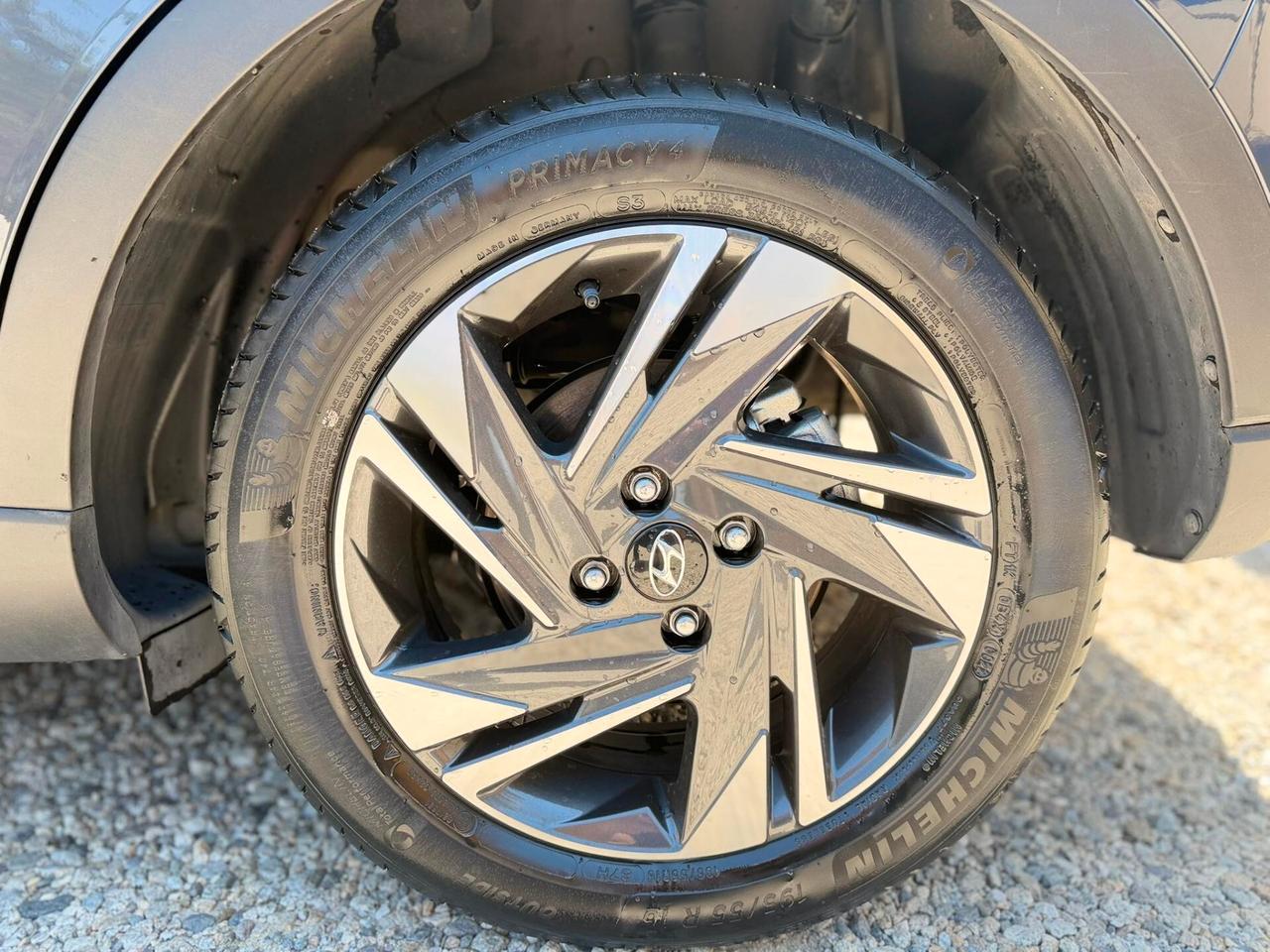 Hyundai Bayon 1.0 T-GDI Hybrid 48V iMT XLine UNICOPROPRIETARIO