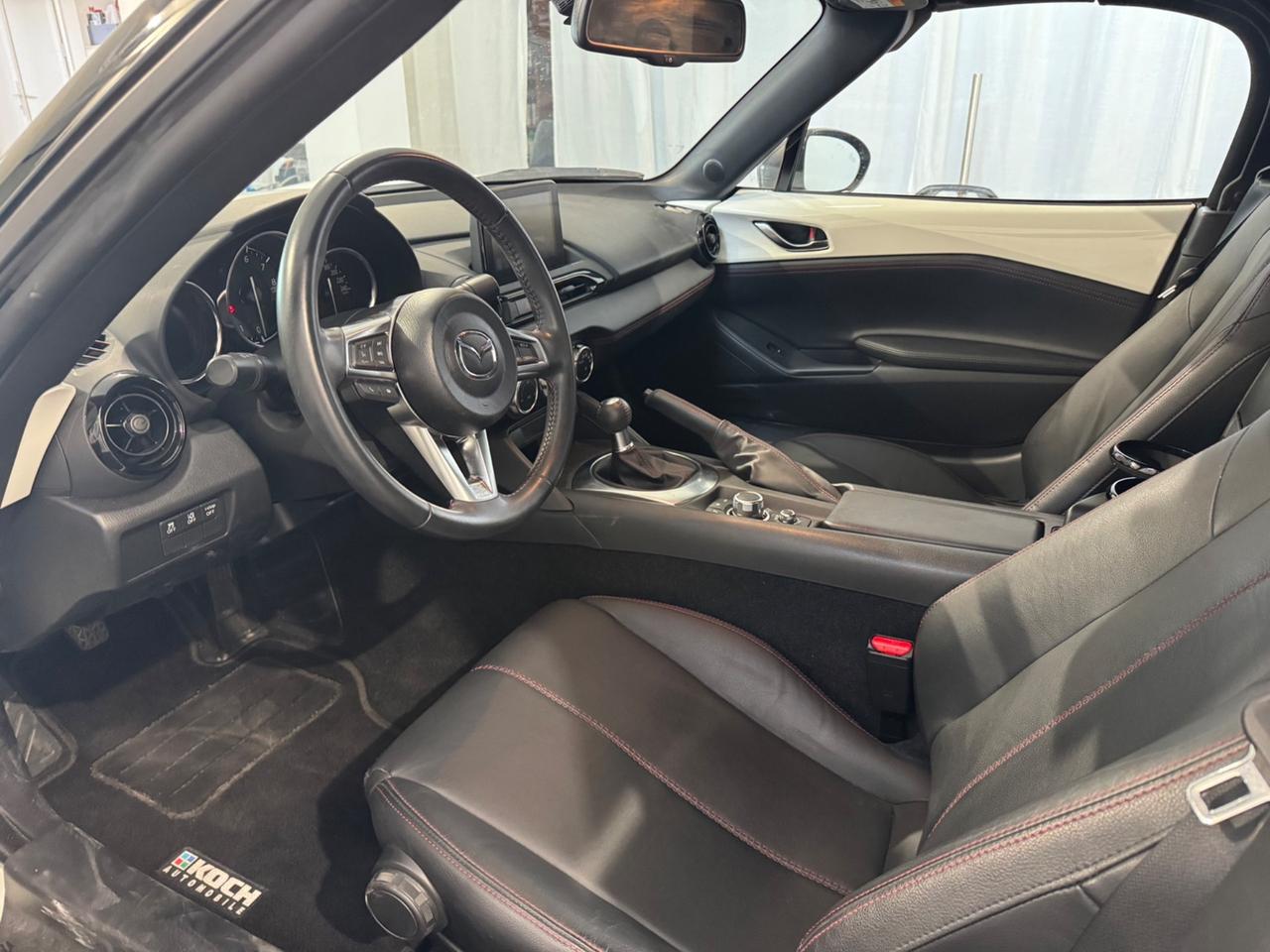 Mazda MX-5 1.5L Skyactiv-G Exceed - Servicebook Mazda