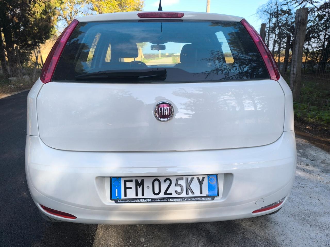 FIAT NEW PUNTO METANO 11/2017 KM 17.000 CERTIFICATI