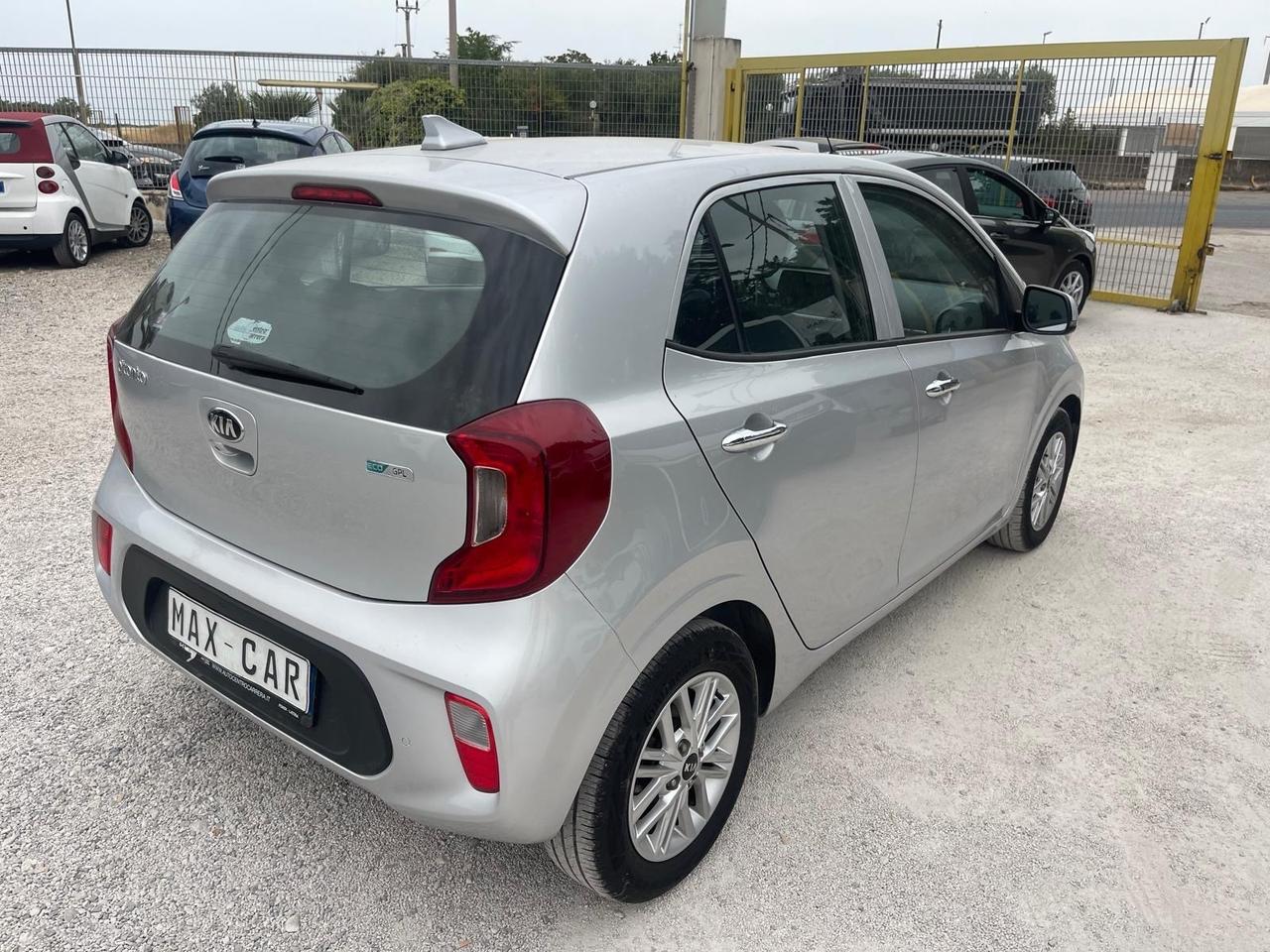 Kia Picanto 1.0 12V GPL 5 porte X Line