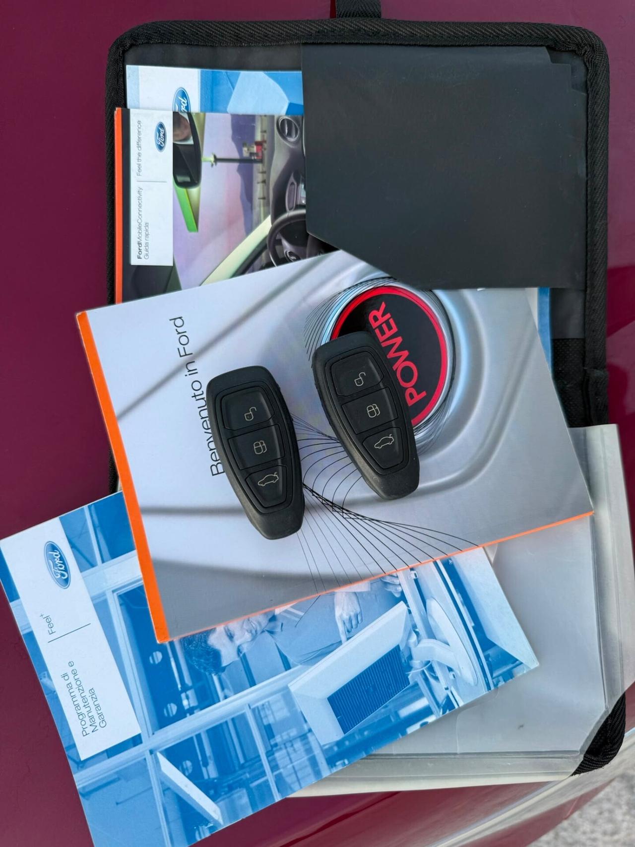 Ford Fiesta 1.2 benzina Neopatentati UNIPROPRIETÀ