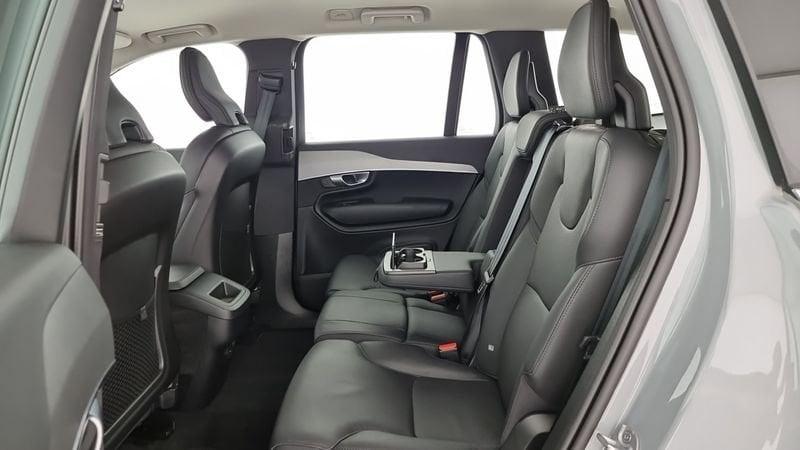 Volvo XC90 B5 (d) AWD automatico 7 posti Core