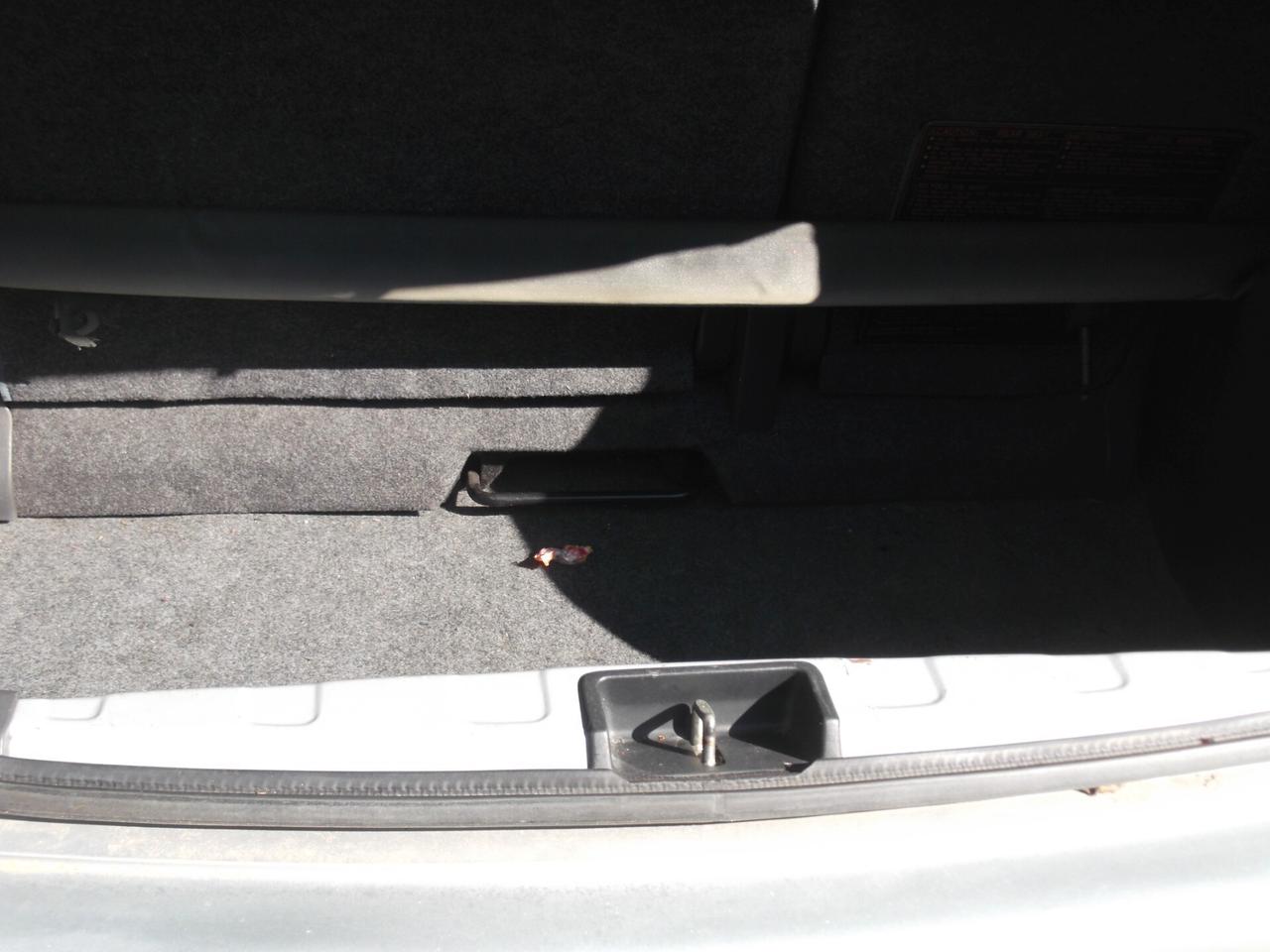 Toyota Yaris 1.0i 16V cat 5 porte aut. Sol - 31